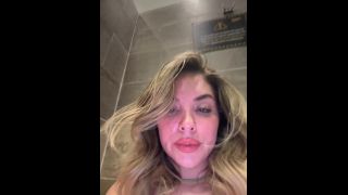  Babe Barbara Bieber Barbara Bieber has problem with her hot pussy-2