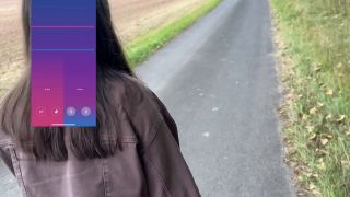 [K2S.CLUB] LeMaSnuSnu - Spaziergang mit Dildo in der Pussy eskaliert - Im Wald gefickt und in... - FullHD 1080P-1