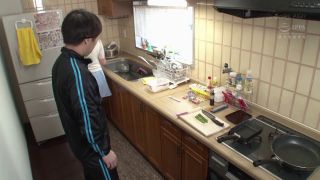 NHDTB-147【モザイク破壊版】 30分後に起きてくる夫と子どものために弁当を作らないといけないのに新聞配達少年のデカチンで何度もイってしまう人妻-7