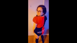 M@nyV1ds - CaityFoxx - Harley Quinn Sexy Cosplay Compilation-6