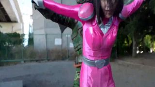 [SuperMisses.com] ZEPE-93 Suisei Sentai Mystic Three Part 2-005-4