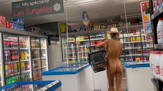 Monika Fox Came Fully Naked To The Grocery Store For Shopping. Part 2-5