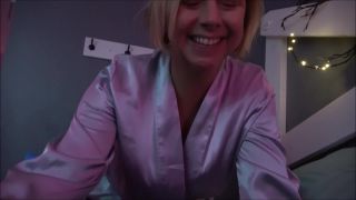 Brianna Beach – Mother And Son Get Ready for Bed - (MILF porn)-5