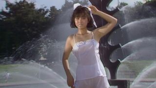 Hako no naka no onna: Shojo ikenie (1985)!!!-9