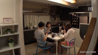 ReducingMosaic MIAA-145 親父の再婚で突然できたギャル妹の無頓着パンチラに我慢できず黒尻バック中出し 今井夏帆-2