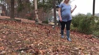 Porn tube BuddahsPlayground - Pregnant in Rain Boots-3