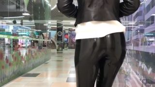 MylatexbabyJulia Sexy Walk in Latex Leggings and High Heels in a Mall-3