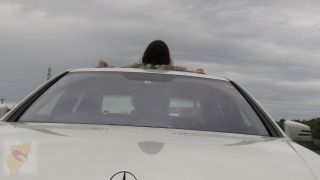 FC2PPV 4653073 【個撮・3ハメ＆中出し】【車内＆屋外セックス】&lt;近所のセレブ奥様&gt;と仲良くなって旦那に内緒でヤリまくり!「バレたらどうしよう！」と言いながらも膣穴ピストン!!-2