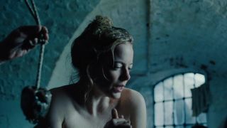 Emma Stone - The Favourite (2018) HD 1080p!!!-0