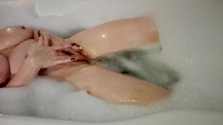 M@nyV1ds - Sandybigboobs - Bathing with Sandybigboobs 2016-3