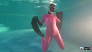 UKCuteGirl () Ukcutegirl - your sexy latex doll finally gets in the water for some free diving on kinkysplashcom th 27-11-2020-4