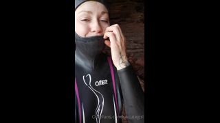 UKCuteGirl () Ukcutegirl - anyone want to come freediving with me today 03-04-2021-1