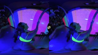 Video Zuzu Sweet  More Than Dance 1920p UltraHD/4K-0