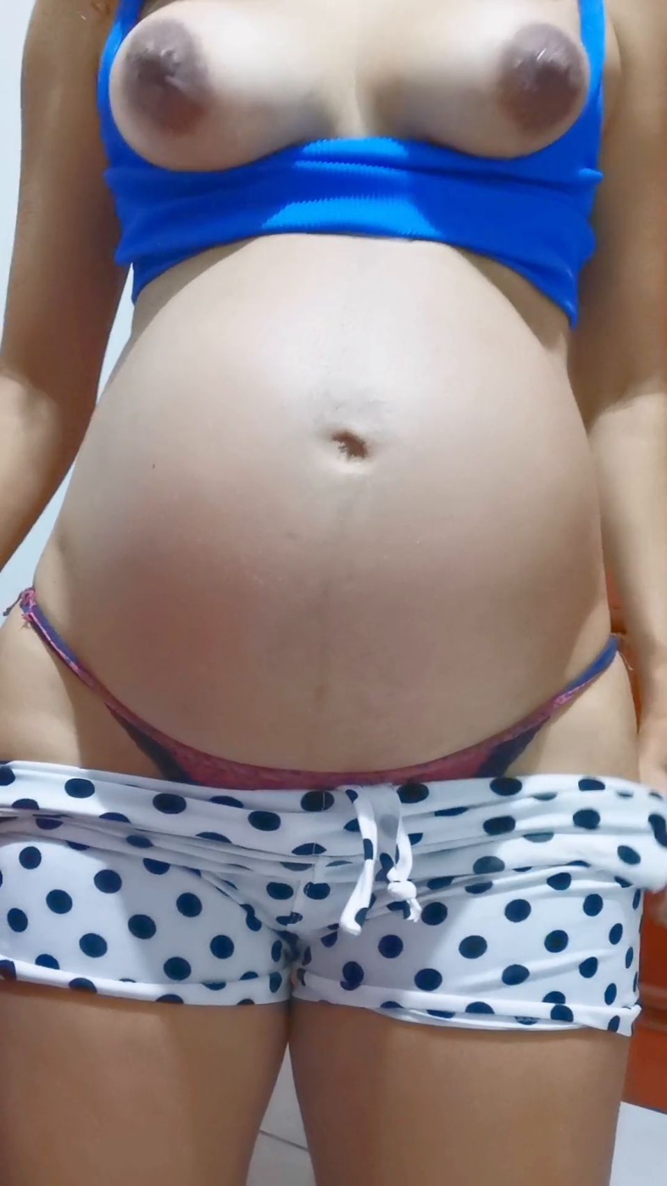 Video PREGNANT With Big Boobs Swinging Hot MILF Naughtyxalone 1920p SD