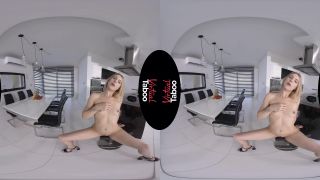 Video Alecia Fox: Alecia, Her Ginger Fox 2700p UltraHD/4K-3