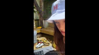 cheekymz 5c48ee48-38be-4b65-8c87-d486e4d64ef9-mUXIjvuo-3