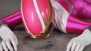 [SuperMisses.com] SPSE-32 Heroine in a pinch SP ~Super Sentai Shield Five Shield Pink trapped in the world of textbooks~-017-9
