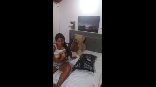 My girlfriend asks me to have sex and make a video.-3