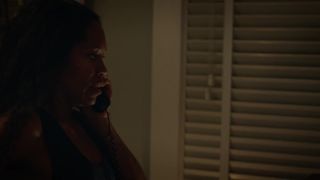 Regina King - Watchmen s01e01 (2019) HD 1080p!!!-8