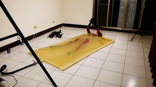 Corona Doll – Latex Vacuum Bed Bondage on bdsm porn bdsm edging-9