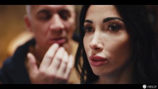 Freeze 25 06 27 Clea Gaultier Tour Guide XXX 1080p MP4 - FETi SH - Clea-2