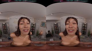 Bella Rolland's UltraHD 4K VR Meltdown! Must-See!-0