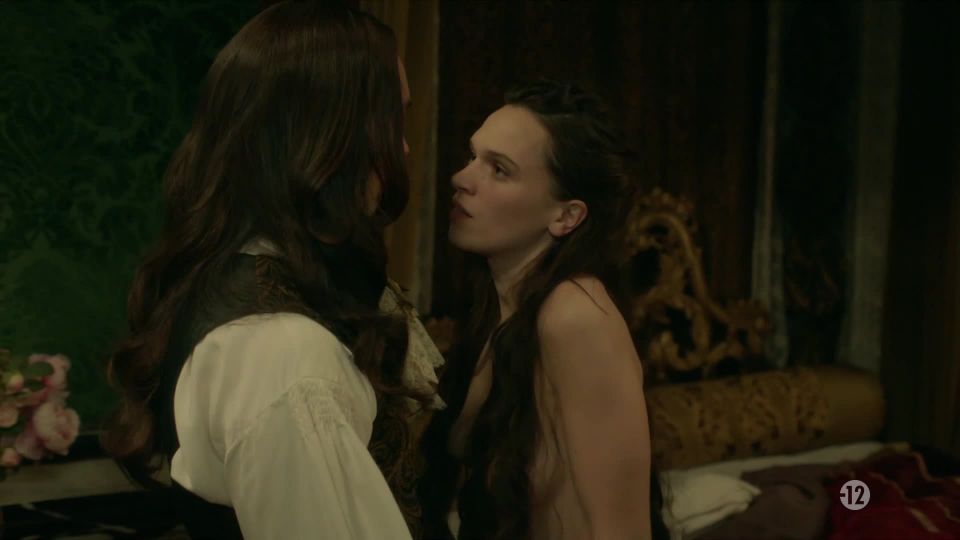 Anna Brewster – Versailles s02e09-10 (2017) HD 1080p!!!