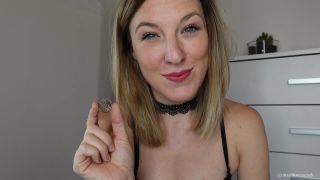 free online video 5 bodybuilder femdom fetish porn | Miss Hanna - Heads Or Tails JOI | femdom goddess-0