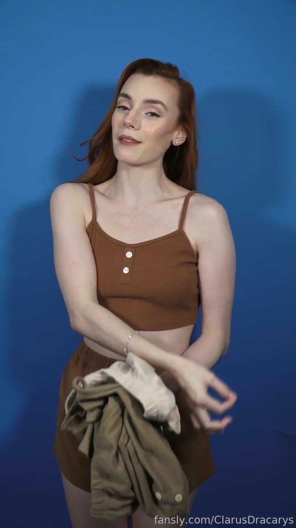 Only Fans - Clarus Polaris - Try On Haul One Of A Kind Save It Before Its Gone Kept It For Years - Onlyfans