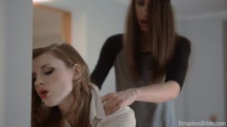 Jane And Rossy Bush What Happens During A Wet Dream Pantyhose!-8