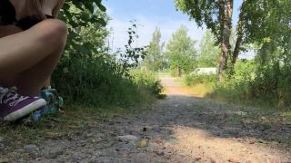 Ivy RosesFinland Sidewalk Full Naked Masturbation-4