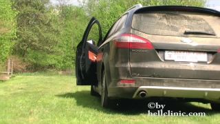 Fucking machine anal outdoors in the car Latex!-0