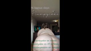 SloMo BBW belly tits wjumping and twerking-7