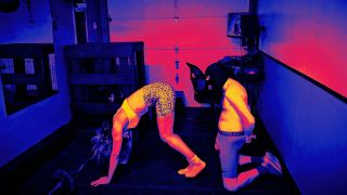 [K2S.CLUB] Ballbusting Bianca - Dominabianca - Sweaty Ass Worship Ballbusting Workout With Bonus Farts - FullHD 1080P-2