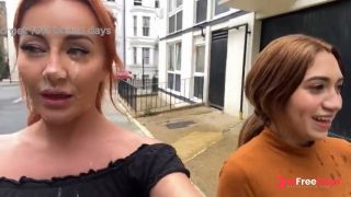 Cumwalk In London-8
