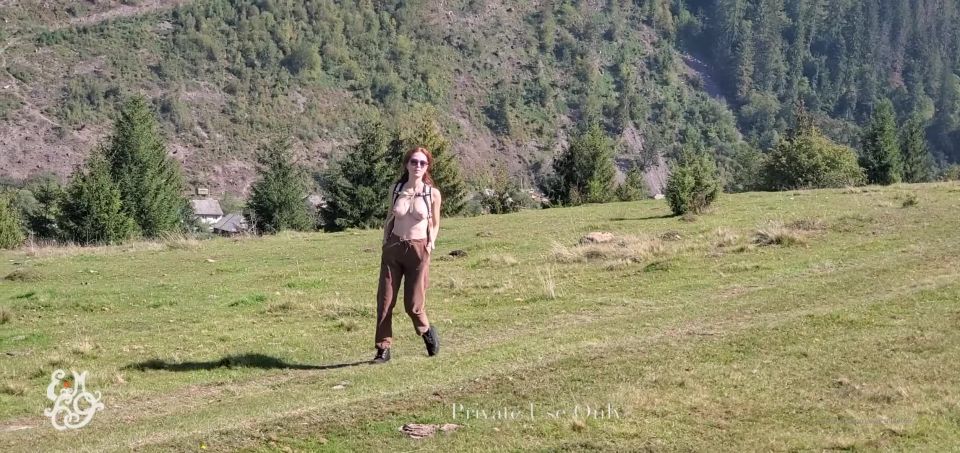 Eva Miller Kinky - eva miller13 () Evamiller - today it was warm enough to hike topless 22-09-2020