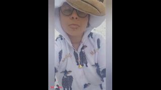 BBW Juicy Snow Day Flashing-3