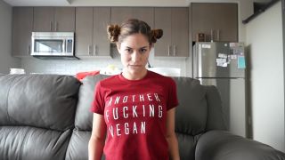 Vegan Ashley Alban Satisfies Her Sausage Craving in New Hot-1