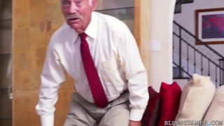 Ivy Rose Ivy impresses with her big tits and ass (Big Tits porn)-1