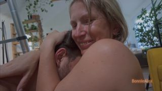 Onlyfans - Married Couple Having Fun And Passionate Sex With Cumming Inside Bonniealex - Onlyfans-9