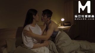 Big Tits Porn ModelMedia - Lip-to-lip exchange of love-3