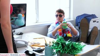 Video Blonde co worker Crystal Clark fucks her way to the top 1080p...-1