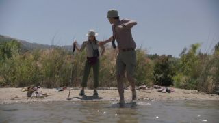 Juliette Lewis - Camping s01e01 (2018) HD 1080p - (Celebrity porn)-7