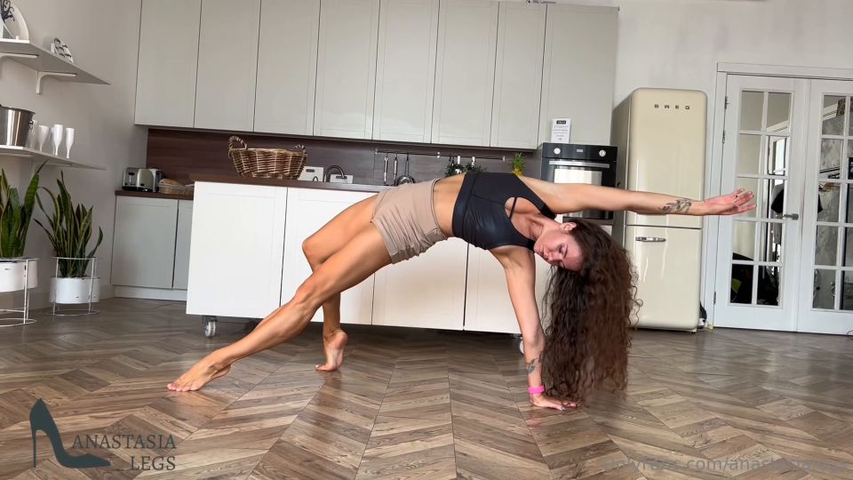 anastasialegs_anastasialegs-2024-09-21-3492636018 