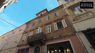 Welcome To Pula, Croatia  A Vlog For Adults-4