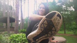 Talia Tate - Sweaty Shoe and Foot Worship  - Shoe Worship-2