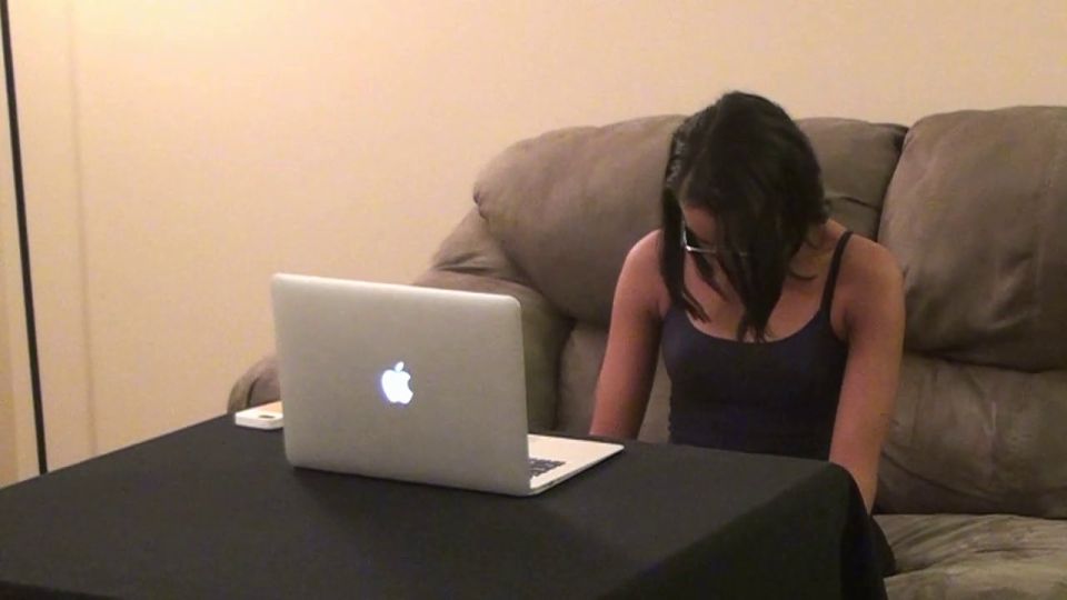 fetish Femdom porn GirlsGoneHypnotized – Jasmin’s Hypnosis Session  
