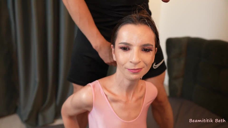 Fuck My Throat with a Huge Dildo – Beamititik Beth.