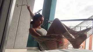 Big Eyes I masturbate using a vibrator and make videos for my husband.-0