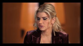 All's Fair 2025 S1E1: Kim Kardashian Jessica Simpson Drama-8